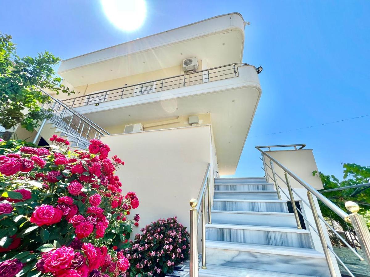 Apartamento Propery Under Renovation Sarandë Exterior foto